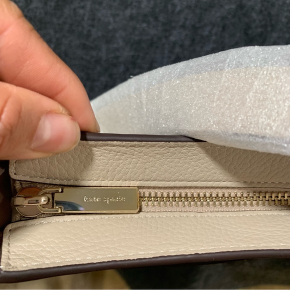 NWT Kate Spade Leila North South Crossbody taupe color peddled leather F9 - Picture 6 of 12
